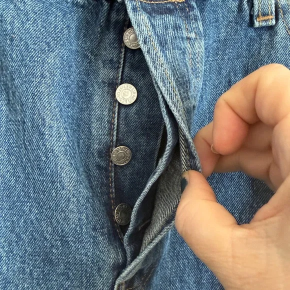 Levi’s 501 Blue Button Fly Straight Leg Jeans W36 L30 - Picture 2 of 7